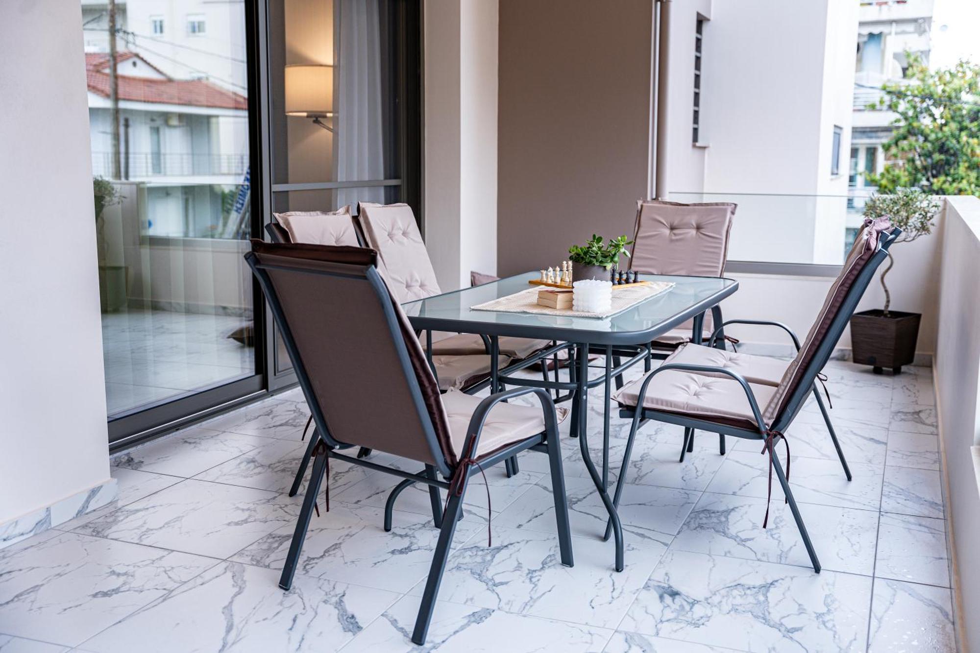 Euphoria Apartment Kalamata Ngoại thất bức ảnh